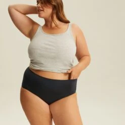 Culotte Très Haute One Size Noir JUST ONE MICRO 9 Culotte Très Haute One Size Noir JUST ONE MICRO -Bestform Lingerie BL04600 030 WEB 3