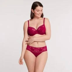 Soutien-gorge Emboîtant Avec Armatures Rubis Versailles 9 Soutien-gorge Emboîtant Avec Armatures Rubis Versailles -Bestform Lingerie CL14004 066 WEB 3