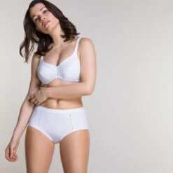 Soutien-gorge Minimizer Avec Armatures Blanc Bari 9 Soutien-gorge Minimizer Avec Armatures Blanc Bari -Bestform Lingerie CL16871 010 WEB 3